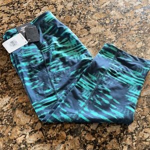 NWT REEBOK CAPRI LEGGINGS XL